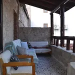 Nezis'in Konagi Ayvalı