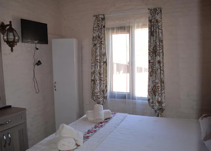 Neziş'in Konağı Otel *